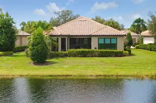 5231 Castello Ln, Lakewood Ranch, FL 34211 - Photo 3