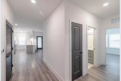 1420 Lakefront Drive #6411, Sarasota, FL 34240 - Photo 3