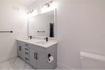 1420 Lakefront Drive #6411, Sarasota, FL 34240 - Photo 19