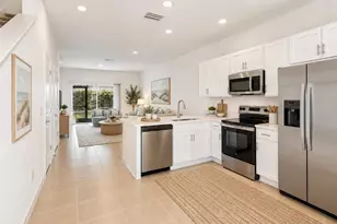 8724 Daybreak St, Sarasota, FL 34241 - Photo 7