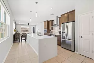 4608 Birdsong Dr, Palmetto, FL 34221 - Photo 5