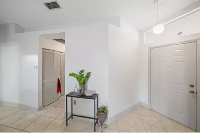 4759 Raintree Street Circle E, Bradenton, FL 34203 - Photo 9