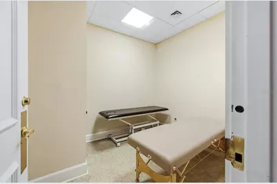 750 N Tamiami Trail #517, Sarasota, FL 34236 - Photo 29