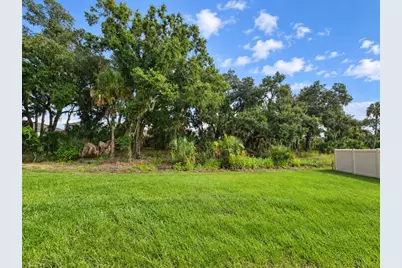 10650 Hidden Banks Glen, Parrish, FL 34219 - Photo 3