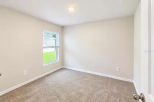 10650 Hidden Banks Gln, Parrish, FL 34219 - Photo 9
