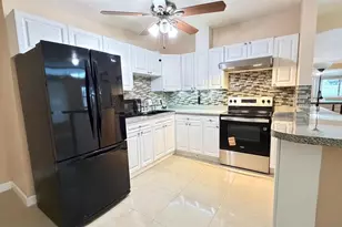 3107 Bayshore Gardens Pkwy, Bradenton, FL 34207 - Photo 3