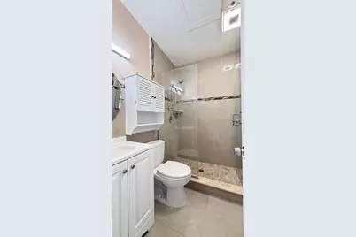3107 Bayshore Gardens Parkway, Bradenton, FL 34207 - Photo 9