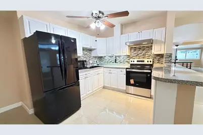 3107 Bayshore Gardens Parkway, Bradenton, FL 34207 - Photo 5