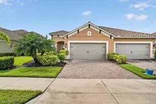 11699 Okaloosa Dr, Venice, FL 34293 - Photo 5