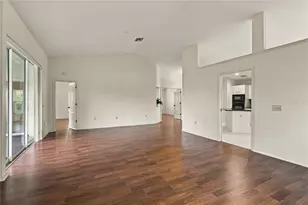 5816 Beaurivage Ave, Sarasota, FL 34243 - Photo 9