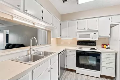 5615 San Juan Avenue #309, Jacksonville, FL 32210 - Photo 3
