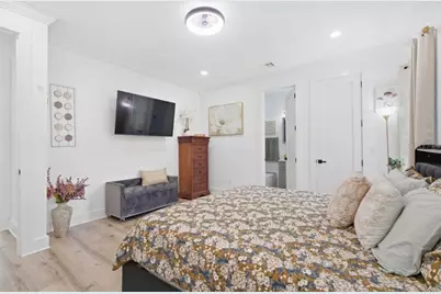 4710 W Bay View Avenue, Tampa, FL 33611 - Photo 35