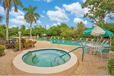 597 Lakeside Drive #205, Bradenton, FL 34210 - Photo 43