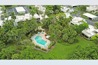 597 Lakeside Drive #205, Bradenton, FL 34210 - Photo 47