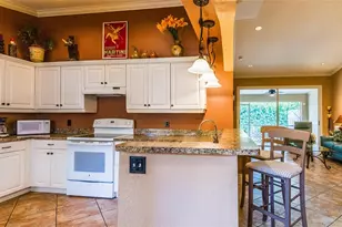 5617 Monte Rosso Rd, Sarasota, FL 34243 - Photo 3
