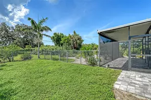 2510 Bispham Rd, Sarasota, FL 34231 - Photo 33