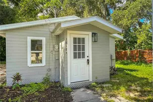 1818 Worrington St, Sarasota, FL 34231 - Photo 1