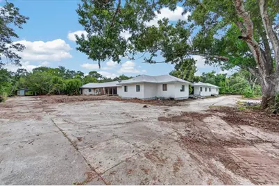 2140 Desoto Road, Sarasota, FL 34234 - Photo 7