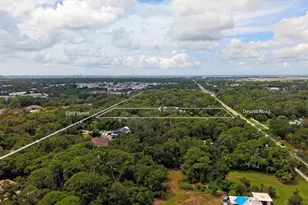 2140 Desoto Rd, Sarasota, FL 34234 - Photo 3