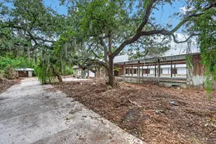 2140 Desoto Rd, Sarasota, FL 34234 - Photo 39