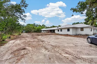 2140 Desoto Road, Sarasota, FL 34234 - Photo 5
