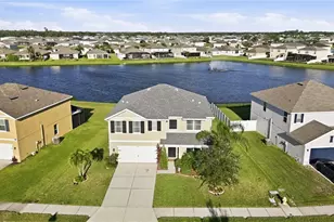 14961 Flowing Gold Dr, Bradenton, FL 34212 - Photo 1