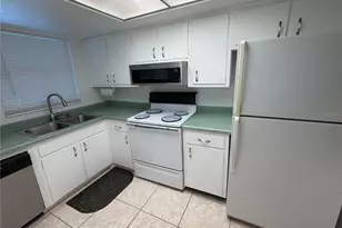 6031 Arlene Way, Bradenton, FL 34207 - Photo 3
