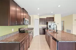 1423 Golden Glow Dr, Ruskin, FL 33570 - Photo 21