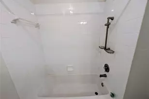 5001 Baraldi Cir, Sarasota, FL 34235 - Photo 23
