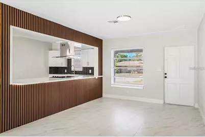 203 22nd Street NE, Bradenton, FL 34208 - Photo 3