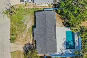 203 22nd St NE, Bradenton, FL 34208 - Photo 19