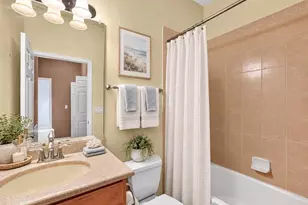 7943 Limestone Ln, Sarasota, FL 34233 - Photo 13