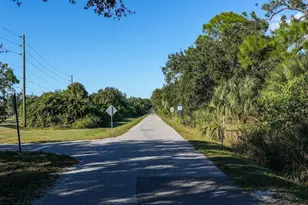 7943 Limestone Ln, Sarasota, FL 34233 - Photo 91