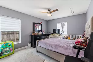 5001 18th St E, Bradenton, FL 34203 - Photo 15