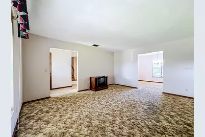 1104 77th Street NW, Bradenton, FL 34209 - Photo 5