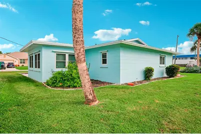 2210 Gentian Road, Venice, FL 34293 - Photo 25