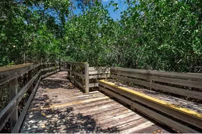 521 Forest Way, Longboat Key, FL 34228 - Photo 39
