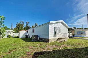 23 Siesta Cir W, Osprey, FL 34229 - Photo 7