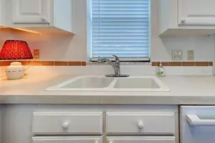 23 Siesta Cir W, Osprey, FL 34229 - Photo 21