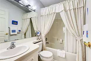 23 Siesta Cir W, Osprey, FL 34229 - Photo 37