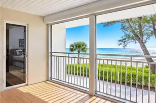 5055 Gulf of Mexico Dr, Longboat Key, FL 34228 - Photo 9