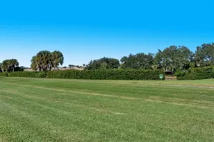 4060 Jardin Ln, Sarasota, FL 34238 - Photo 51