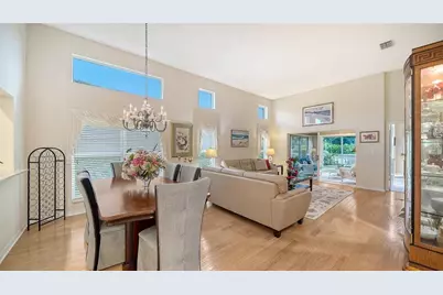 4060 Jardin Lane, Sarasota, FL 34238 - Photo 7