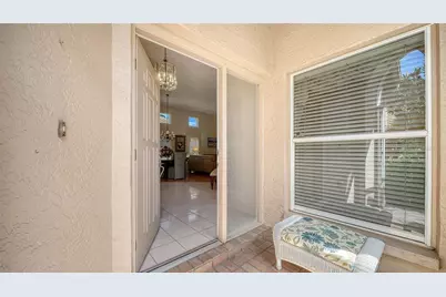 4060 Jardin Lane, Sarasota, FL 34238 - Photo 5