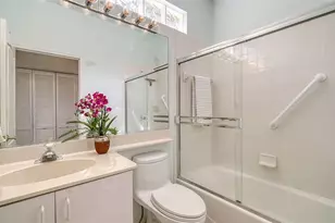 4060 Jardin Ln, Sarasota, FL 34238 - Photo 33