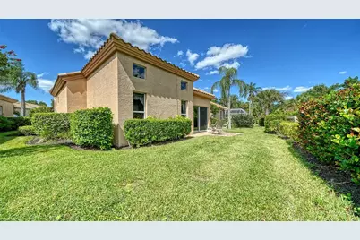 4060 Jardin Lane, Sarasota, FL 34238 - Photo 15