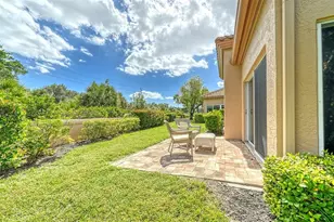 4060 Jardin Ln, Sarasota, FL 34238 - Photo 13
