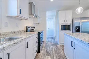 6720 Villaview Dr, Punta Gorda, FL 33982 - Photo 11