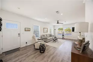2 S Botany Bay Cir, Englewood, FL 34223 - Photo 31