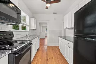 146 13th Ave NE, Saint Petersburg, FL 33701 - Photo 9